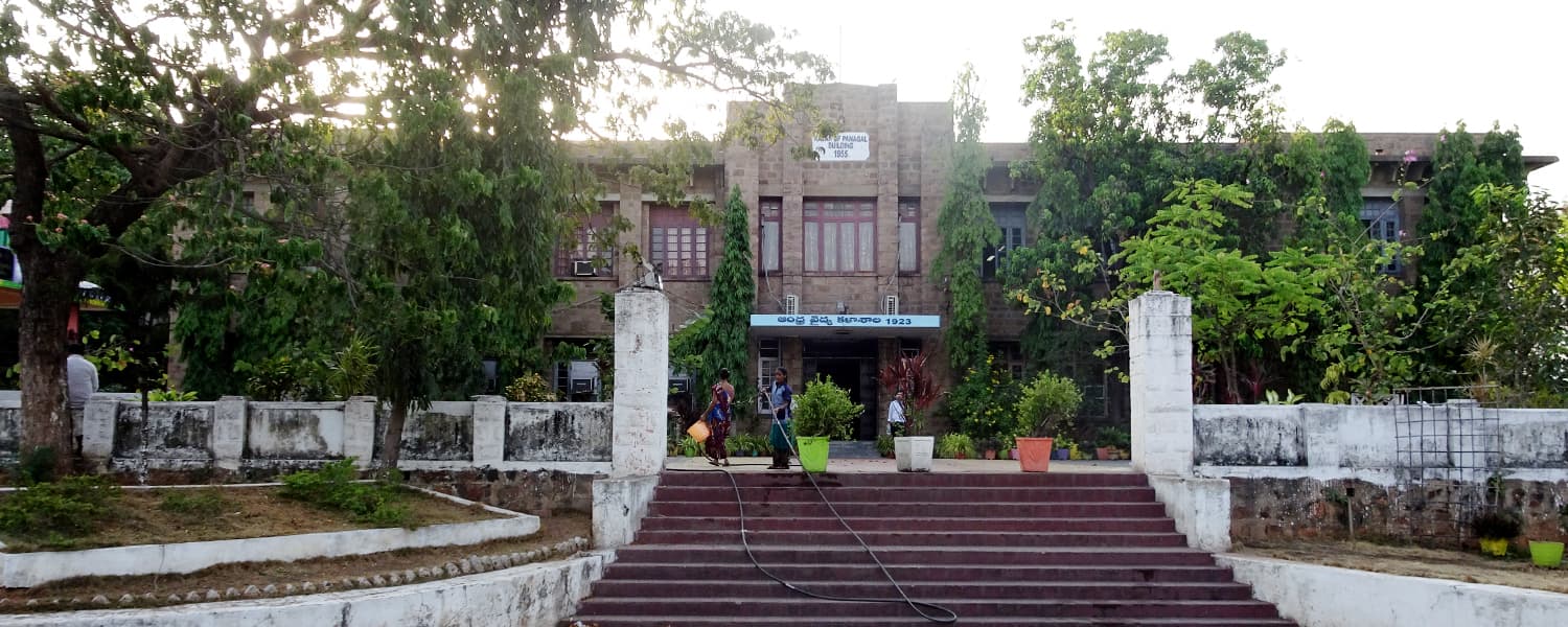 Andhra Medical College, Visakhapatnam
