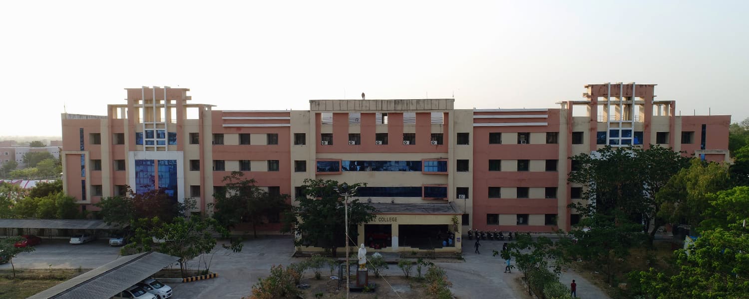 Rajiv Gandhi Institute of Medical Sciences, Adilabad